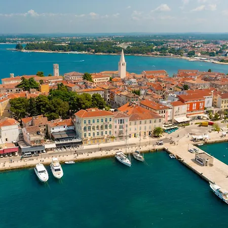 In With Balcony, Air Conditioning, Wifi 819-7