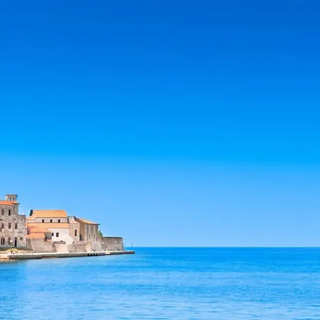 In With Balcony, Air Conditioning, Wifi 819-7 Appartement *