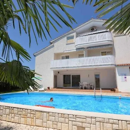 In With Balcony, Air Conditioning, Wifi 819-7