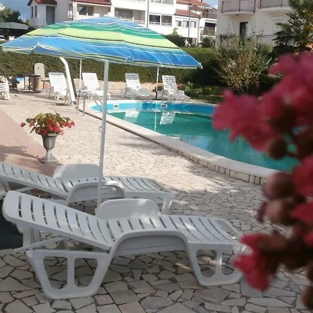 Daire In With Balcony, Air Conditioning, Wifi 819-7