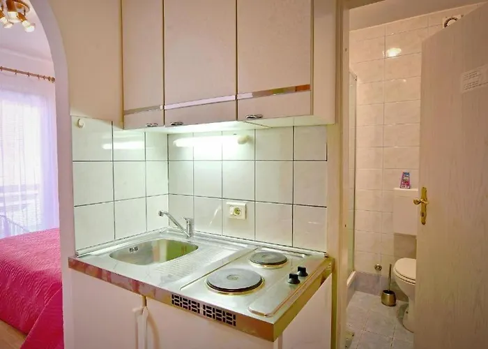 In With Balcony, Air Conditioning, Wifi 819-7